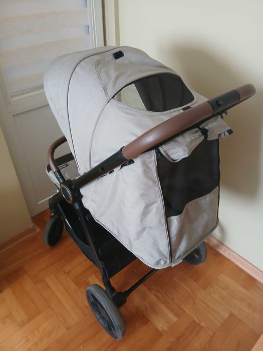 Количка Chipolino Ultera със зимно чувалче