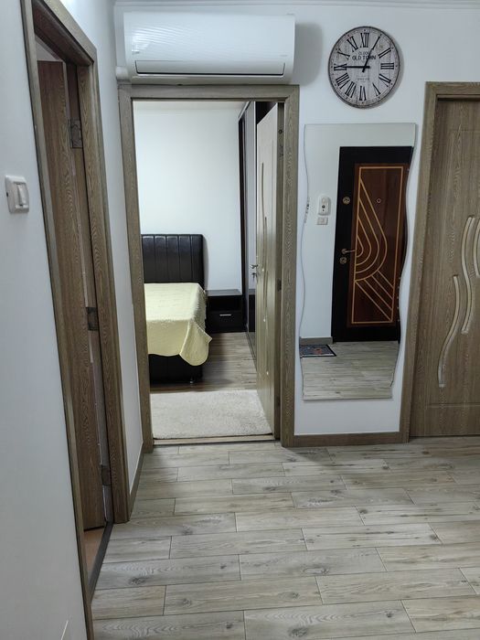 Vând apartament cu 2camere