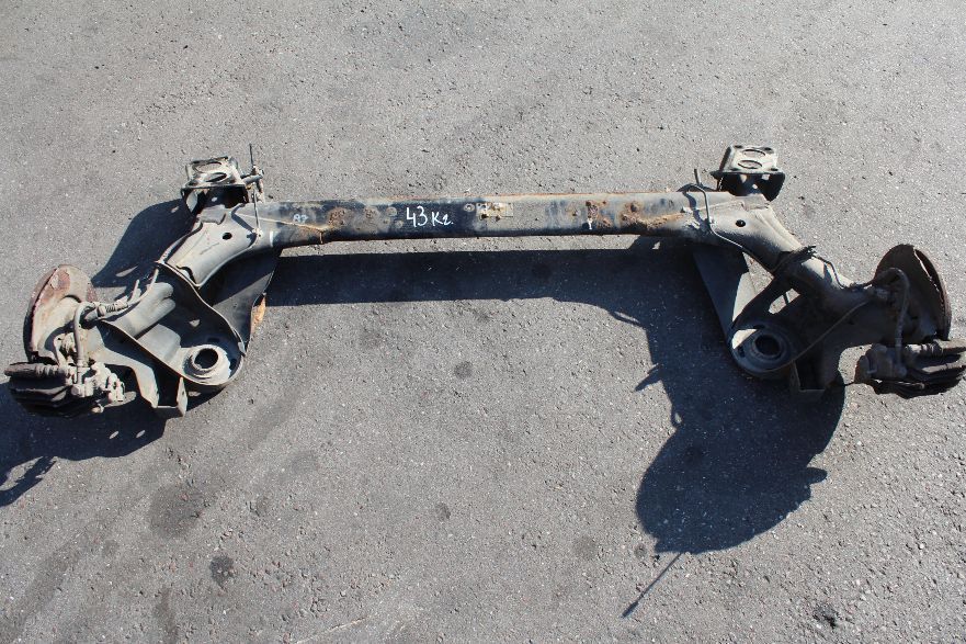 Балка задняя гольф, пассат, венто, ауди