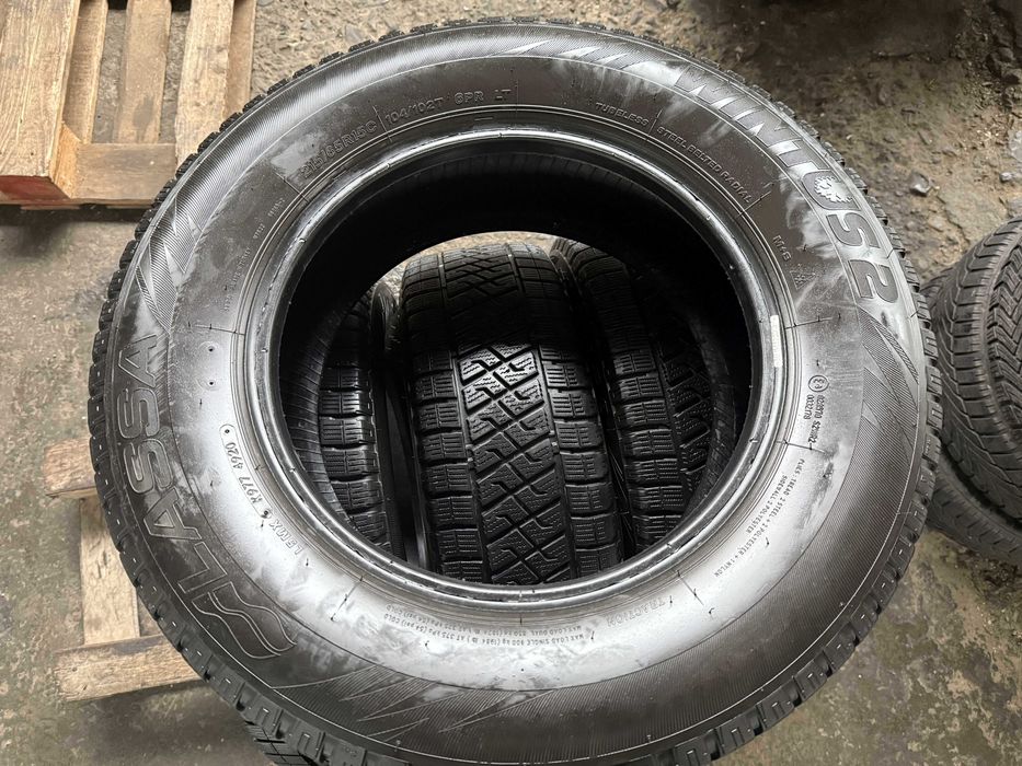 4x Anvelope iarna 215/65 R15C - Lassa Wintus 2