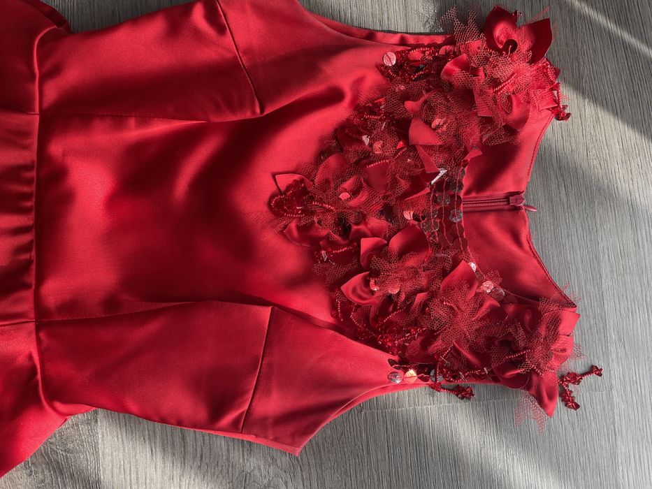 Официална къса рокля