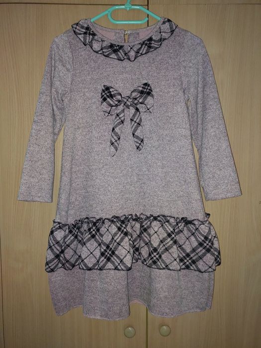 Разкошна рокля на Анисия,12г/152см и Подарък