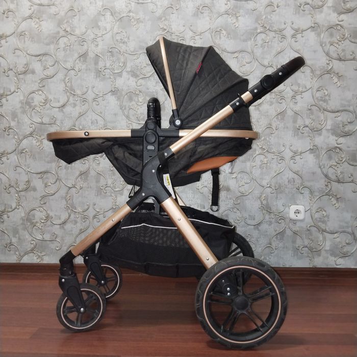 Коляска трансформер Belecoo X1, черный, золотой