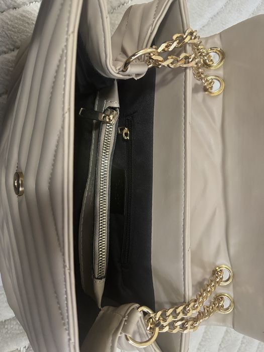 YSL бежова чанта