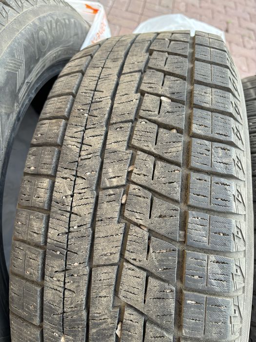 Продам шины 215 55 R17 зимние