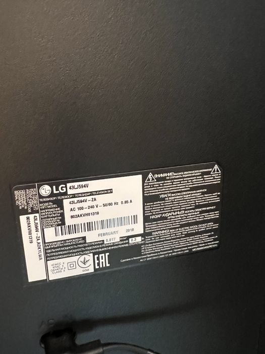 Телевизор смарт SmartTV 43 дюйма