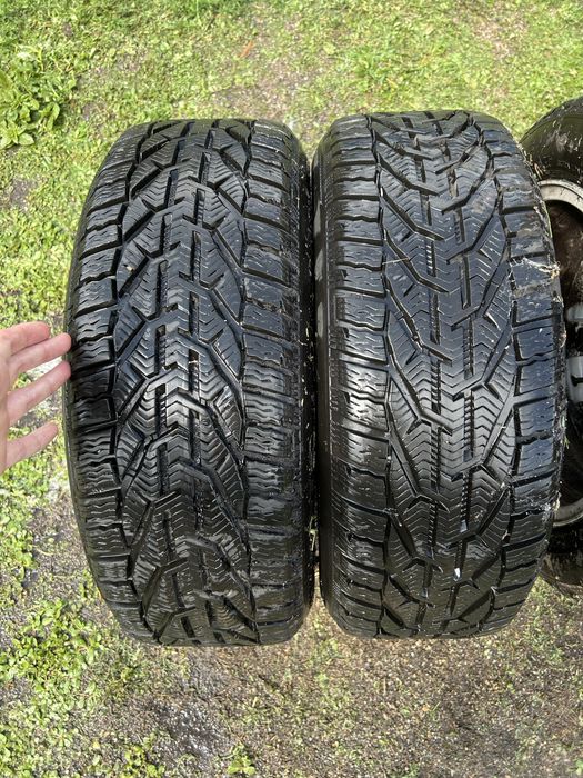 Vând set jante originale BMW R16 cu anvelope de iarnă