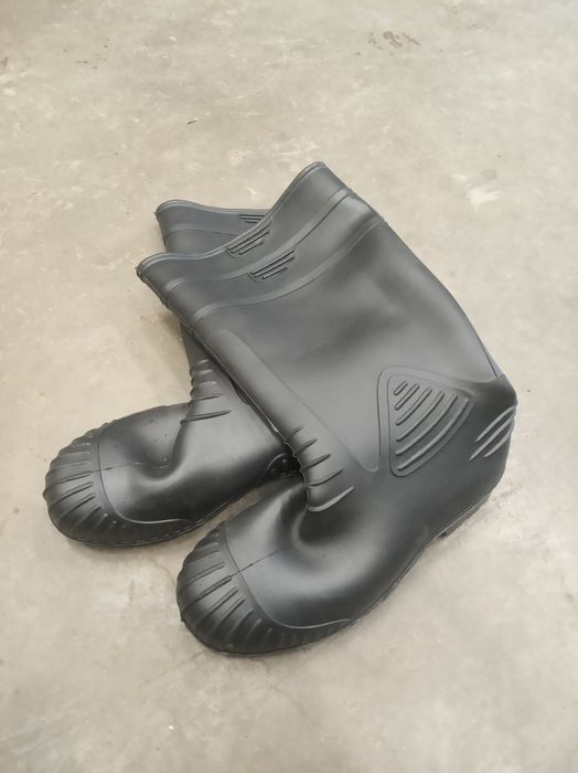 Спец обувь, сапоги резиновые размер 39-40