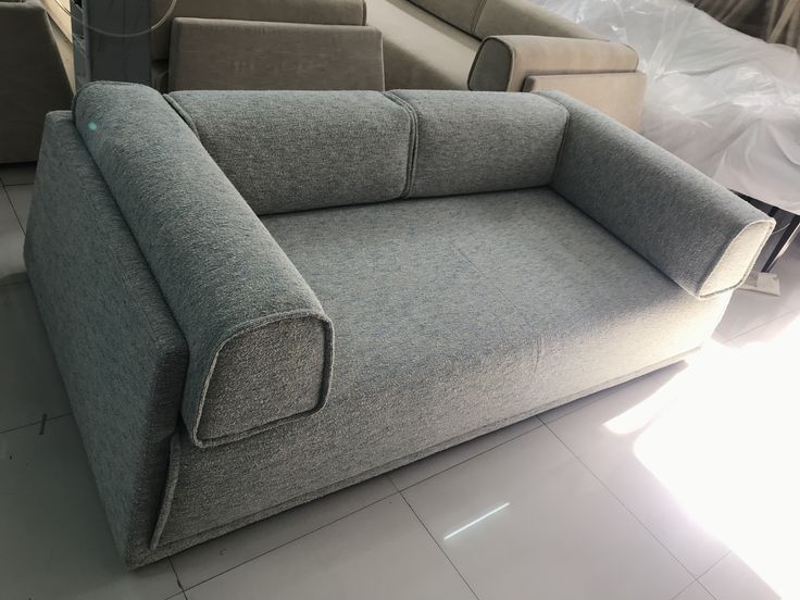 Реставрация Перетяжка, и изготовление мягкой (дивана) и твердый мебели