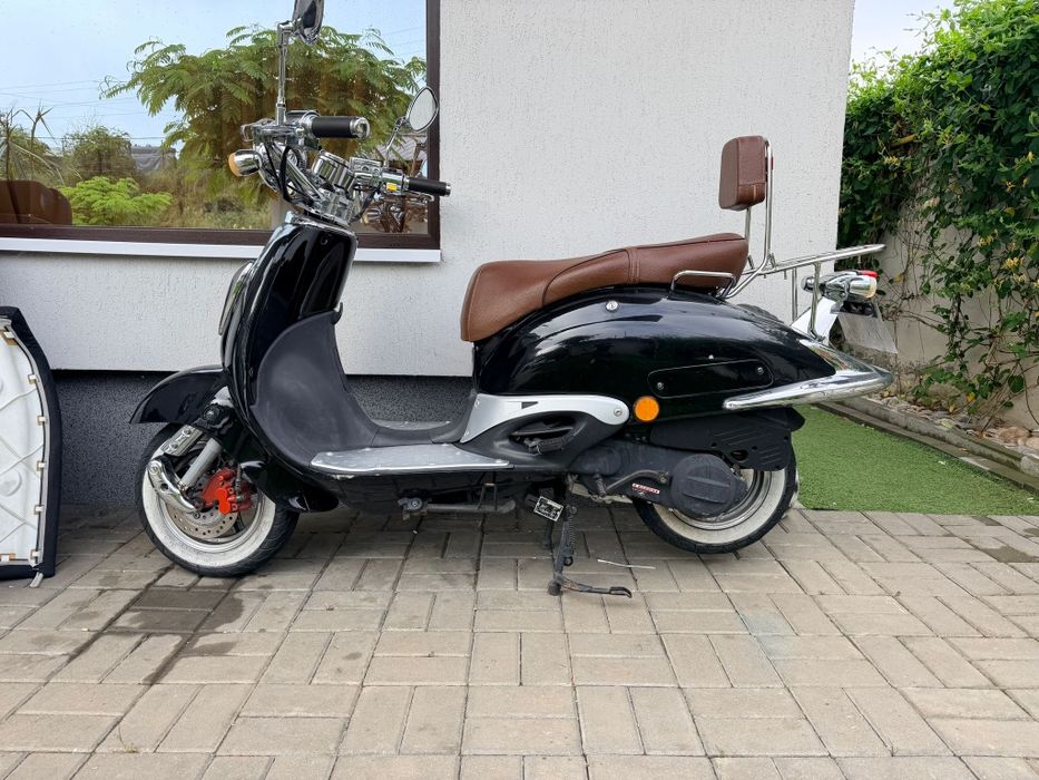 Scuter retro 125 cm³ ca nou Accept variante schimb