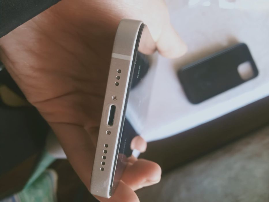 Айфон 13 128гб 100к