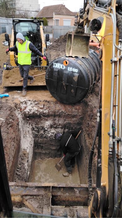 Inchiriere Buldoexcavatoare, Miniexcavatoare, Miniincarcatoare