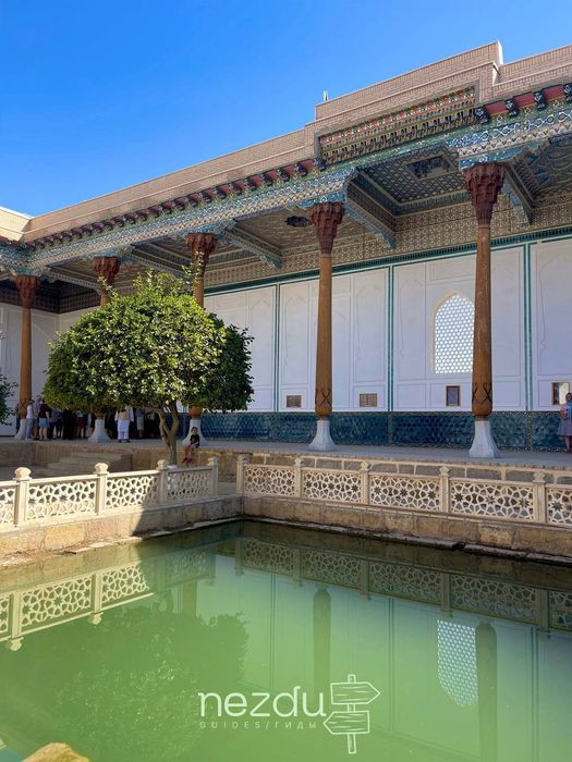 The mosaic of Bukhara: History, architecture and crafts excursion tour