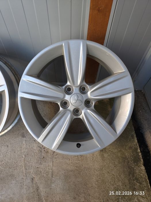 18/5/114,3-МИЦУБИШИ Оутлендър,ПЕЖО  4007,4008-перфектни