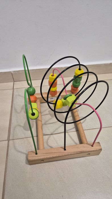 Jucarie labirint cu bile din lemn IKEA