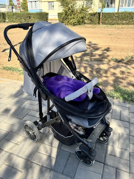 Коляска Ining Baby.