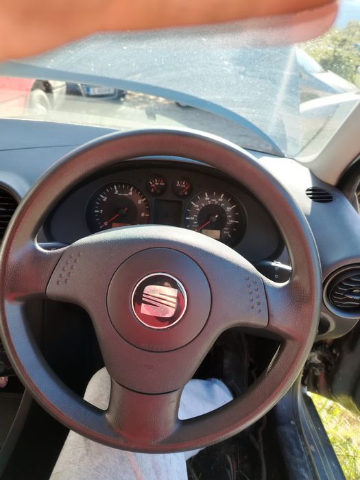 На части  сеат ибиза 1.2 12v