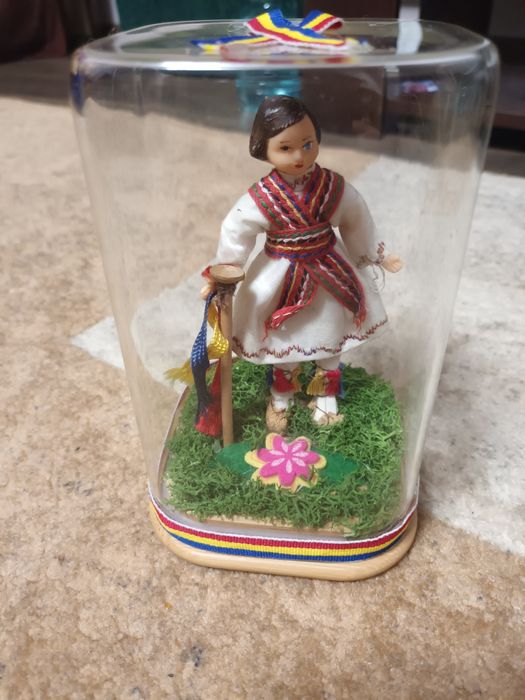 Papusica port național handmade