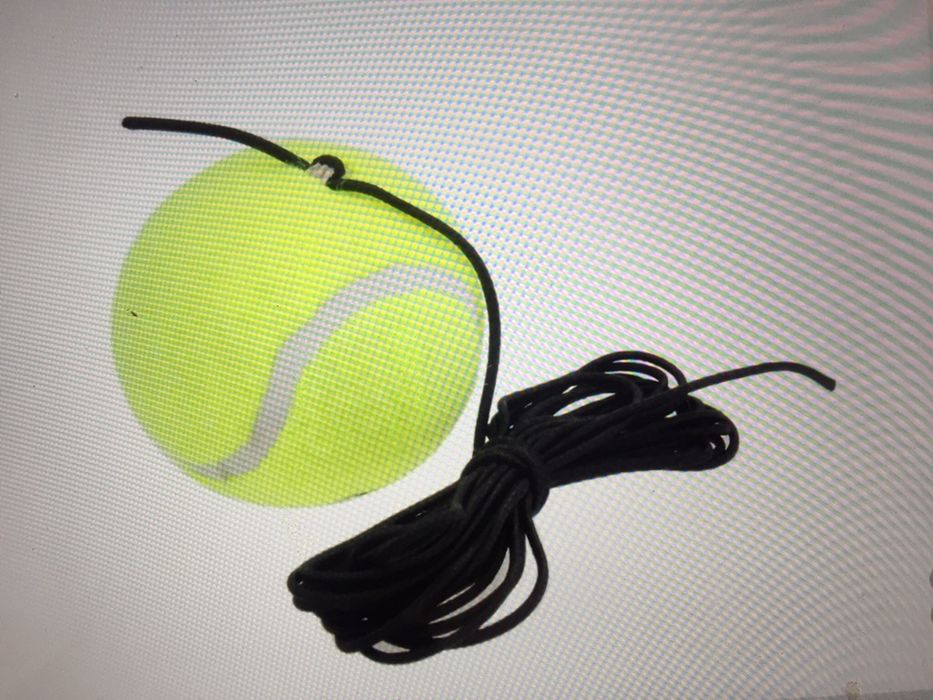 Теннисный тренажер