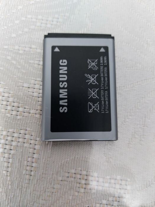 Аккумуляторная батарея на телефон