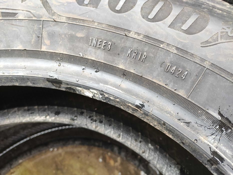 1бр Зимна гума 215 65 17 - Goodyear - DOT 2024