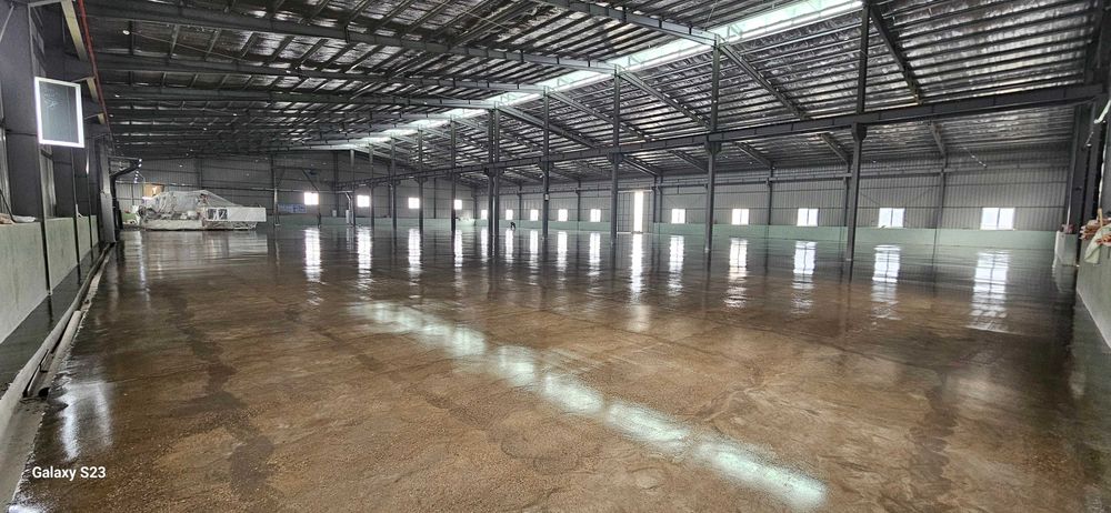 Эпоксидные полы, заливка и шлифовка бетона, нанесение топинга