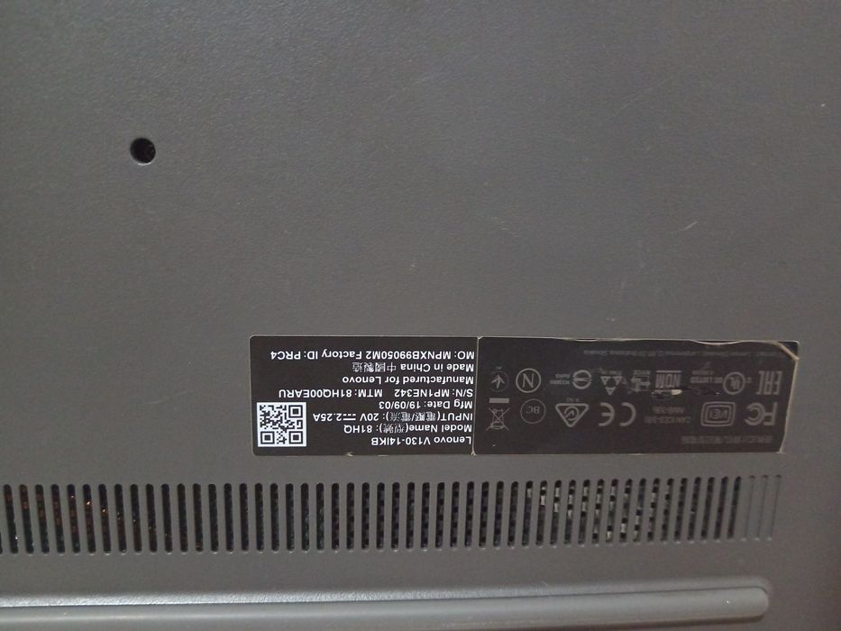 Lenova 256gb ssd 1tb hdd i3