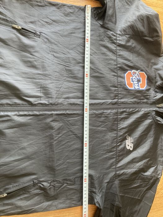 Мъжка оригинална ветровка New Balance