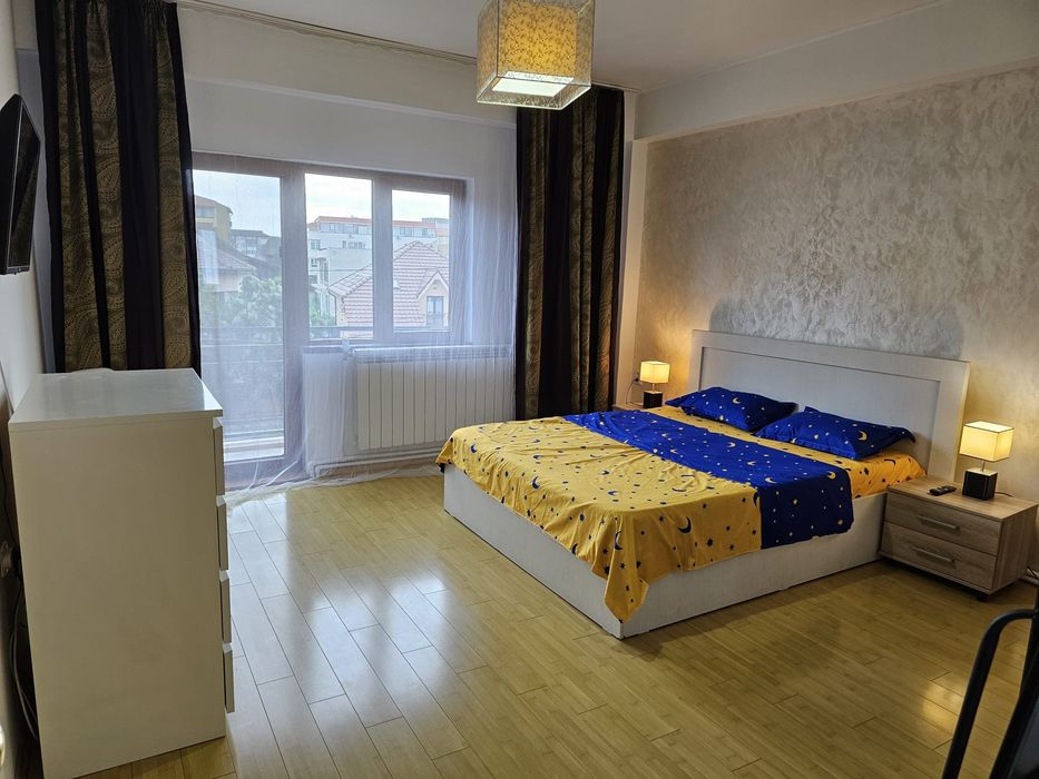 Cazare Constanta - apartament cu 3 camere - regim hotelier, cazare la mare / litoral - capacitate 8 - 10 persoane