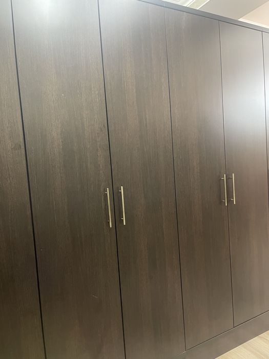 Шкаф 4-х дверный