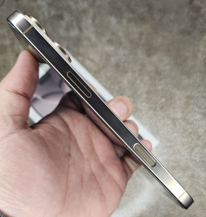 iPhone 16 Pro Max 256 GB karobka dok