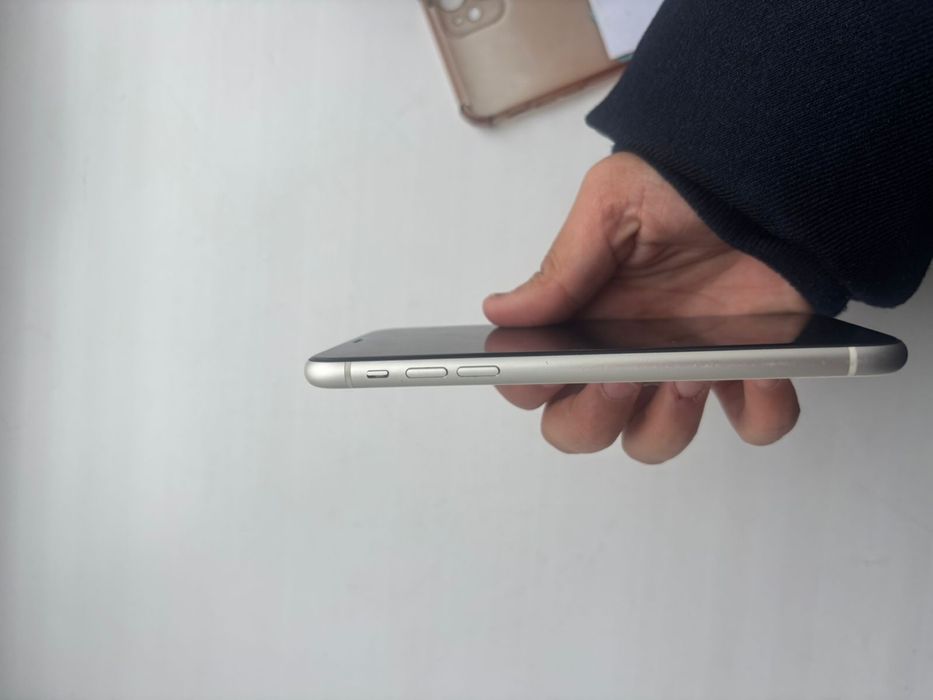 Продам айфон 11!