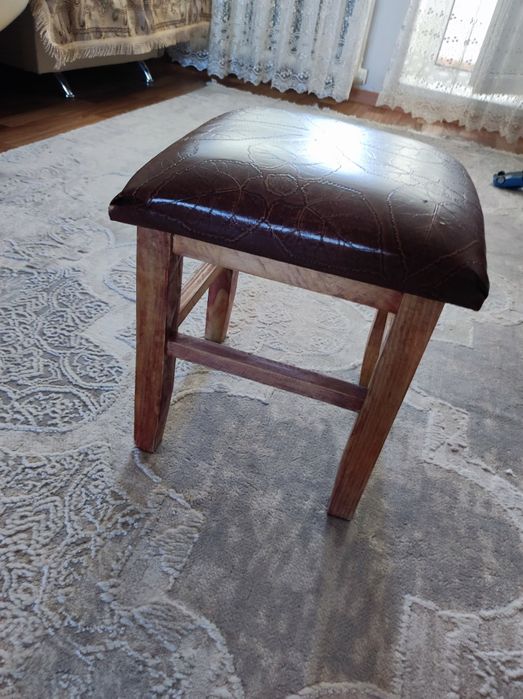 Маленькие стулья/ стульчики