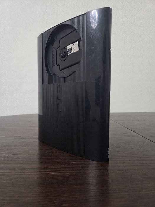 Ps 3 super slim 500gb