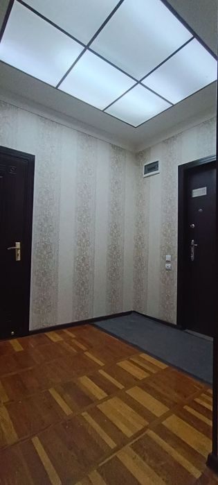 Срочно продается 3 х комнатная квартира в Шайхантахурском р-не. Хорошо