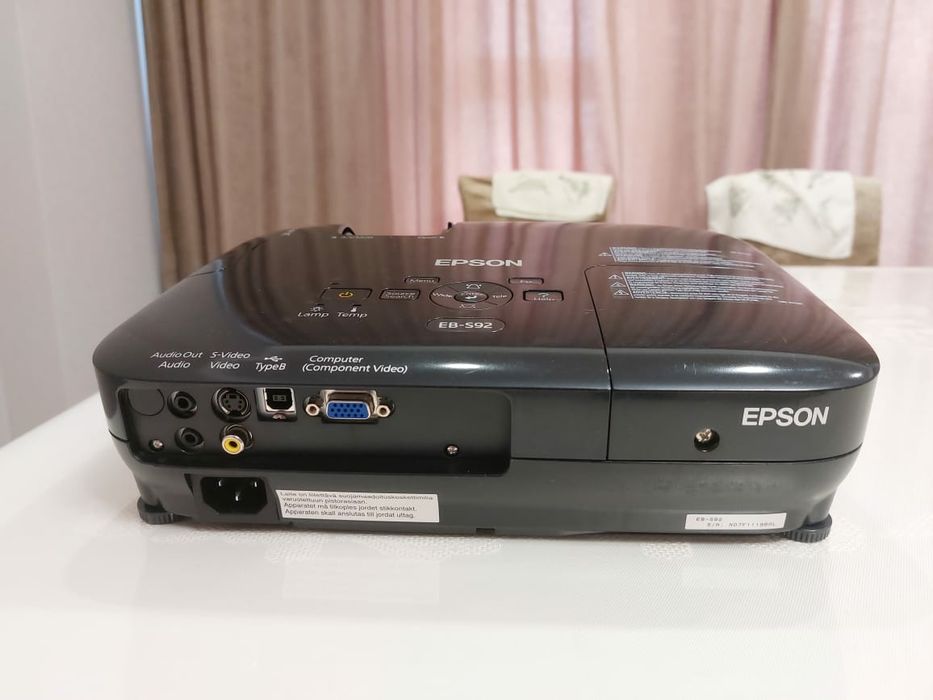 Продам проектора Epson EB-S92 и Benq MB515 ST