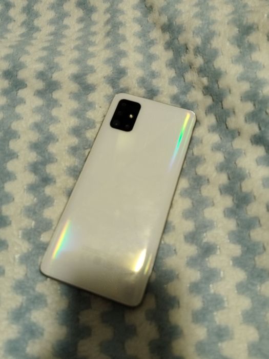 Обменяю Samsung a51