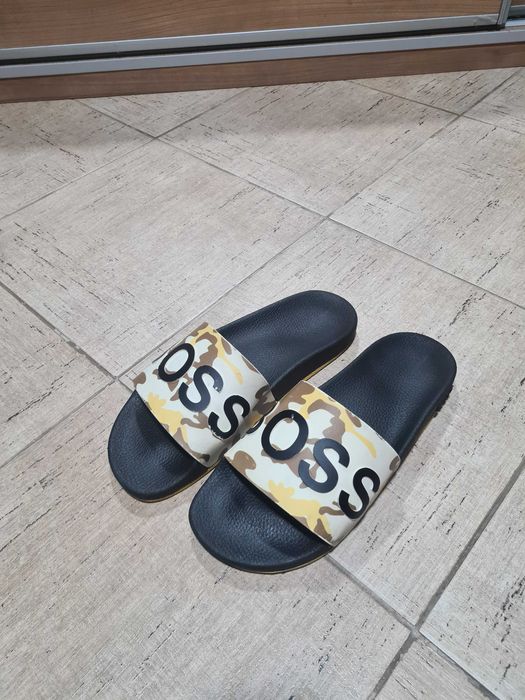 Papuci boss originali