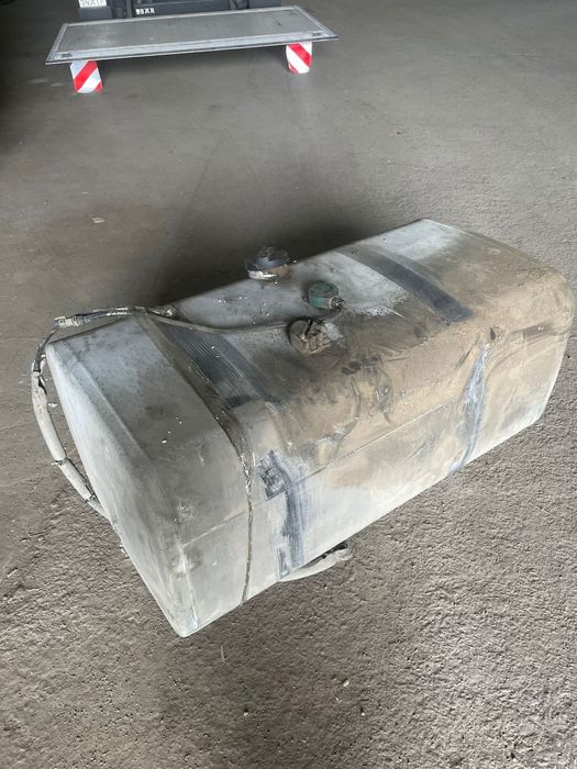 Продам баки 600л, 500л, 400л