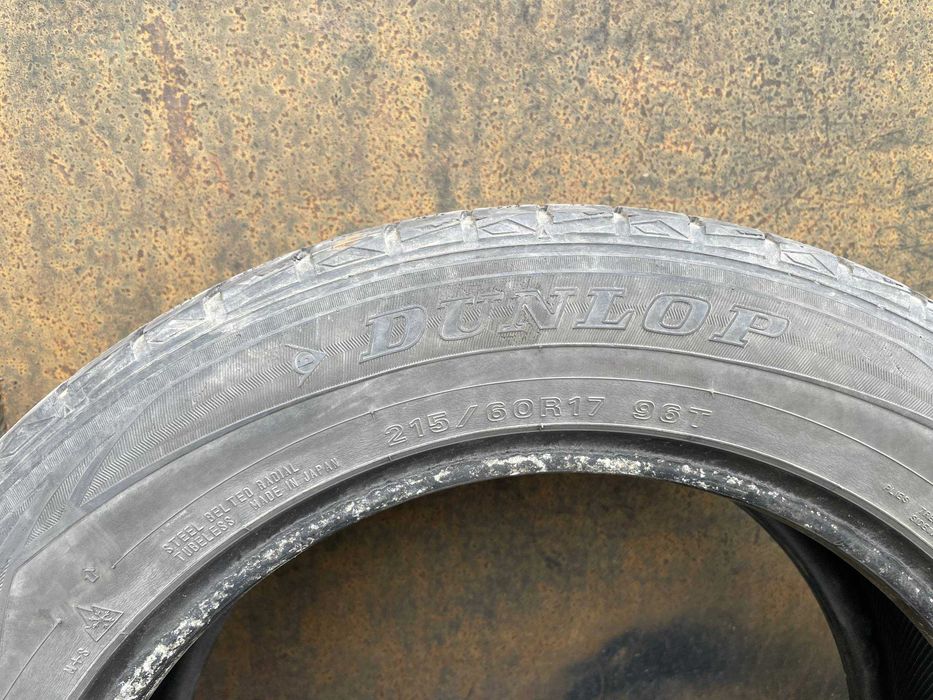 Резина Dunlop 215/60/17