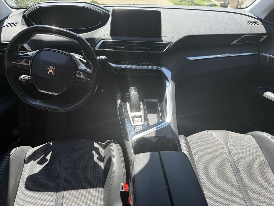 vand peugeot 3008 in stare perfecta