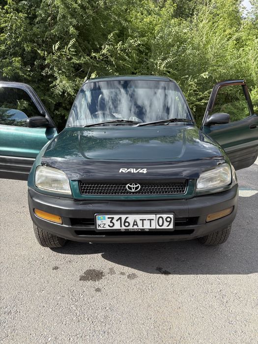 Продам toyota raf4