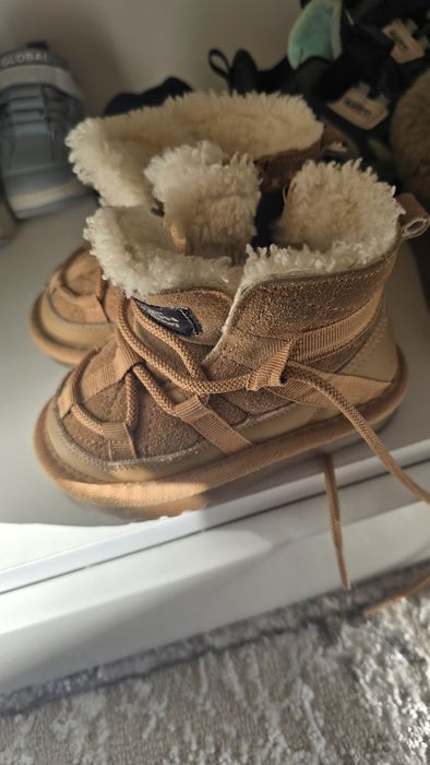 Продам детский обувь качественный