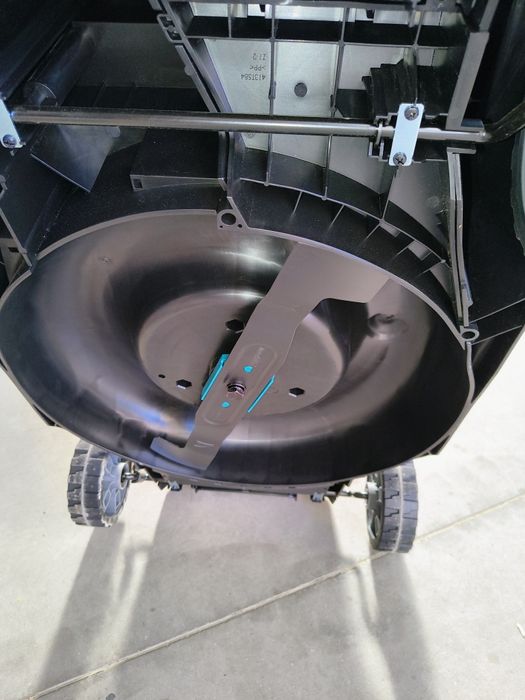 Безжична косачка за трева makita