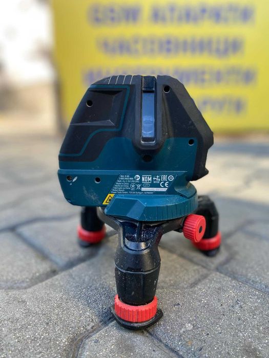 Линеен лазерен нивелир Bosch GLL 3-50, 1.5 V, 650 nm, 50 м
