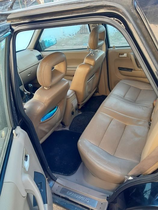 Високо проходим джип на реални 130 000 км