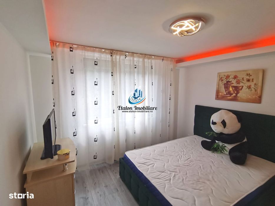 Apartament 2 camere, etaj 3, zona Apa Serv Piatra Neamt — fotografia 1