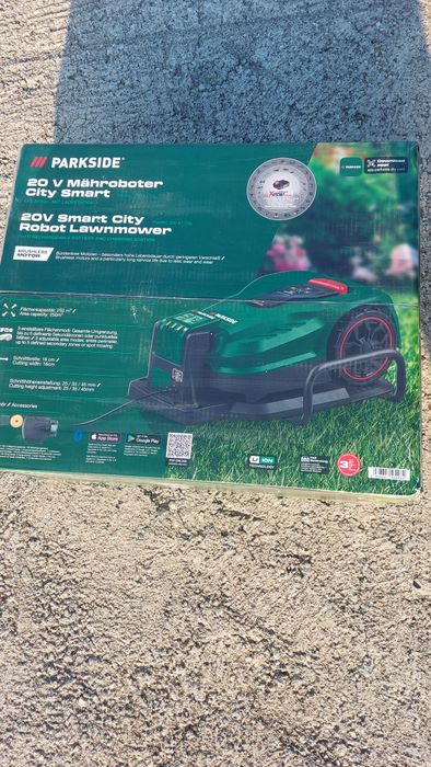 Чисто Нова Косачка Робот Parkside 250кв.м 20V Комлект