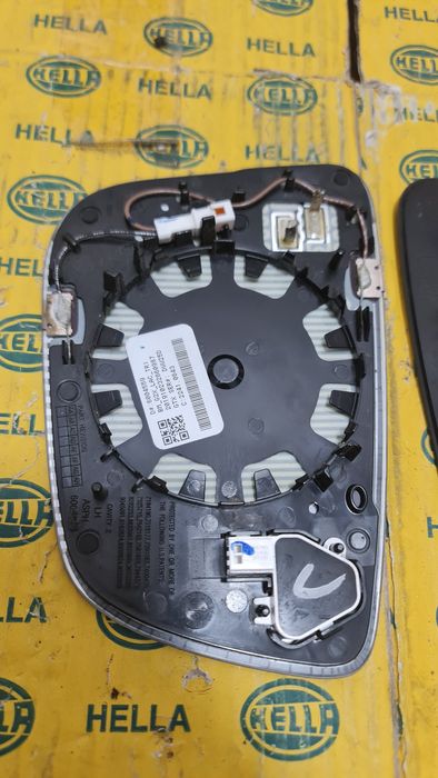 Sticla geam oglinda BMW 5 G30 G31 7 G12 G11 6 G32 8 G14 G15 G16 heliom