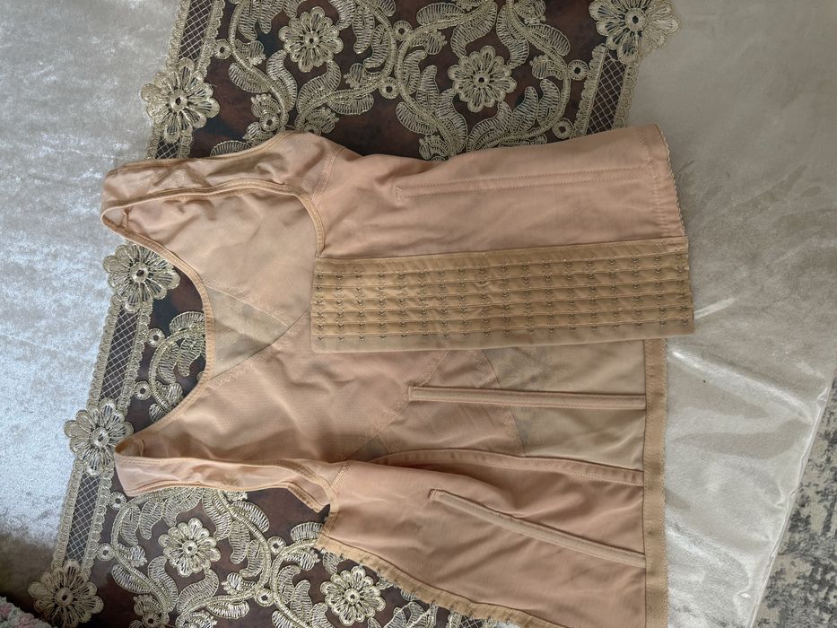 Продается корсет